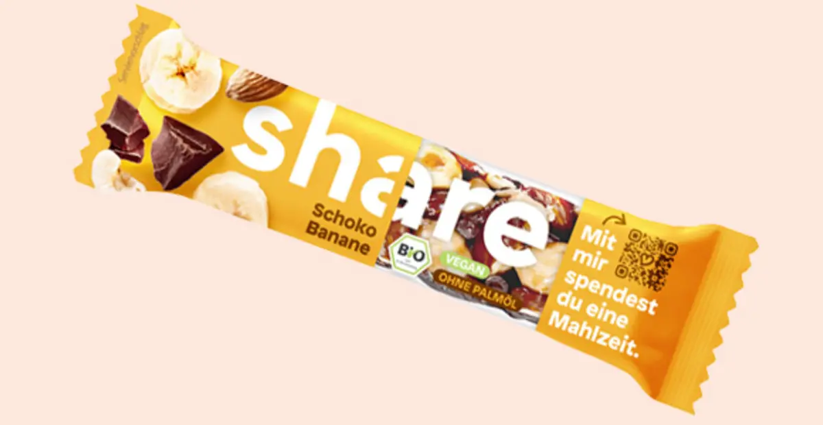 Ein share Bio-Riegel Schoko Banane. 