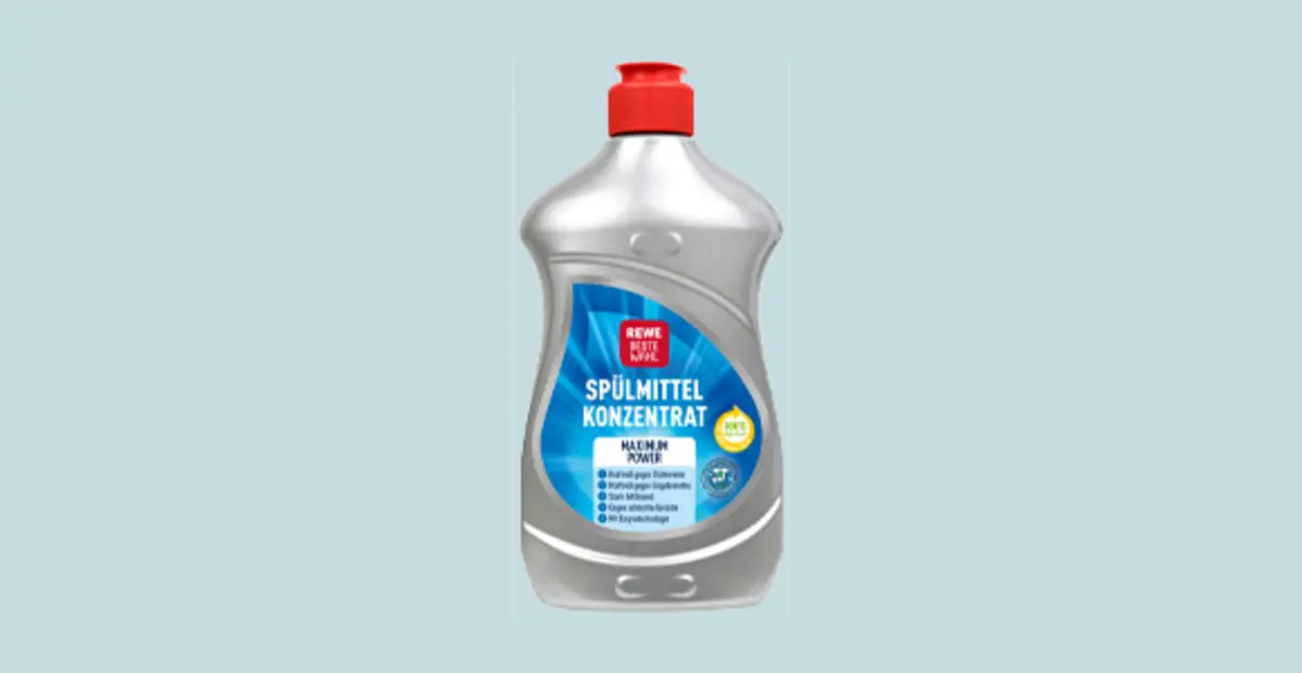 REWE Beste Wahl Spülmittel Maximum Power (500 ml) in einer Flasche aus 100 % Recyclat.