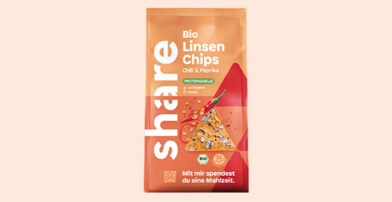 Eine Packung share Linsenchips Chili Paprika.
