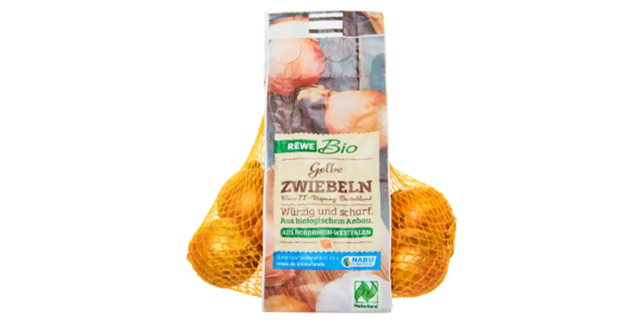 Ein Bild von REWE Bio Zwiebeln im Netz.