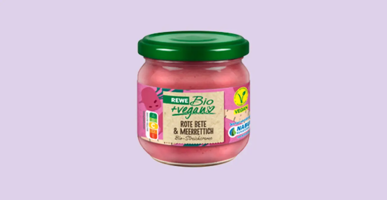 Ein Glas REWE Bio + vegan Streichcreme Rote Bete-Meerrettich Aufstrich